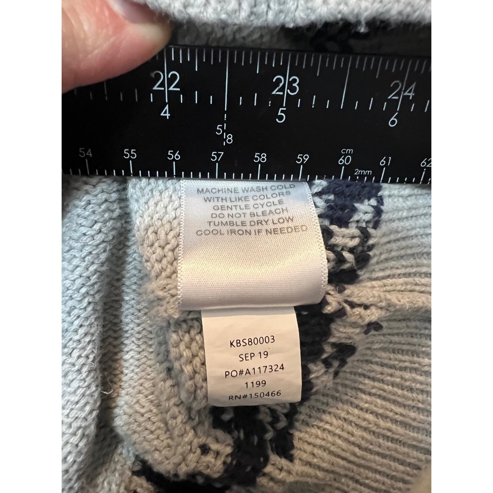 Rumi‎ Ryder Kids Gray Nordic Snowflake Fair Isle Collar Cardigan Sweater L 12-14 - Picture 6 of 6